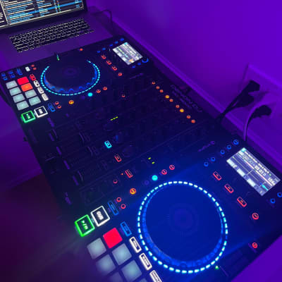 Denon MCX8000: The Ultimate DJ Controller