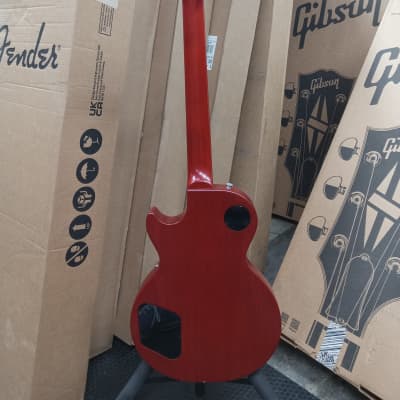 Gibson Les Paul Tribute in Satin Cherry Sunburst 2022 New Old Stock! image 11