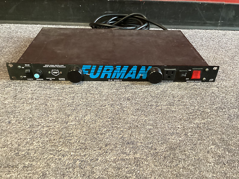 Furman PL-8 Series II Power Conditioner | Reverb Canada