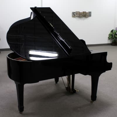 Young Chang Grand Piano 6'1 Black Polish image 3
