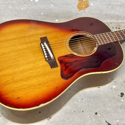 Vintage 1960's Gibson J-45 Sunburst 1968-1969 Player Grade image 13