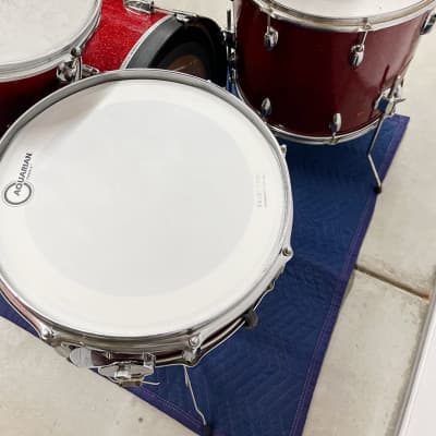 Vintage 1960s Apollo Made In Japan Drum Set in Red Sparkle image 3