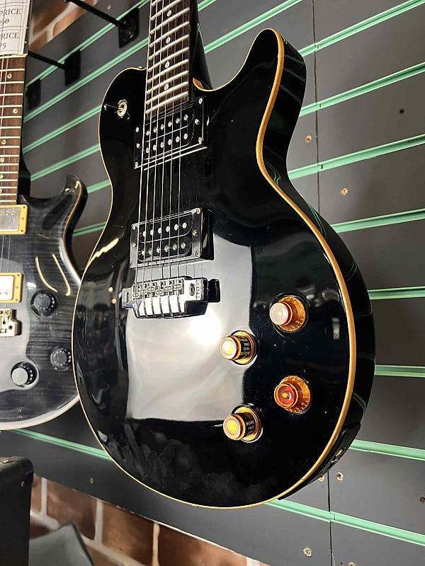 Line 6 Variax JTV-59 James Tyler Variax Black 2011 Electric