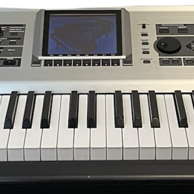 Roland Synthesizer Fantom-X8