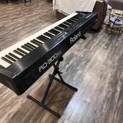 Roland Rd-300sx 2004-2008 - Matte Black