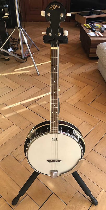 Banjo Aria SB-100 Tenor