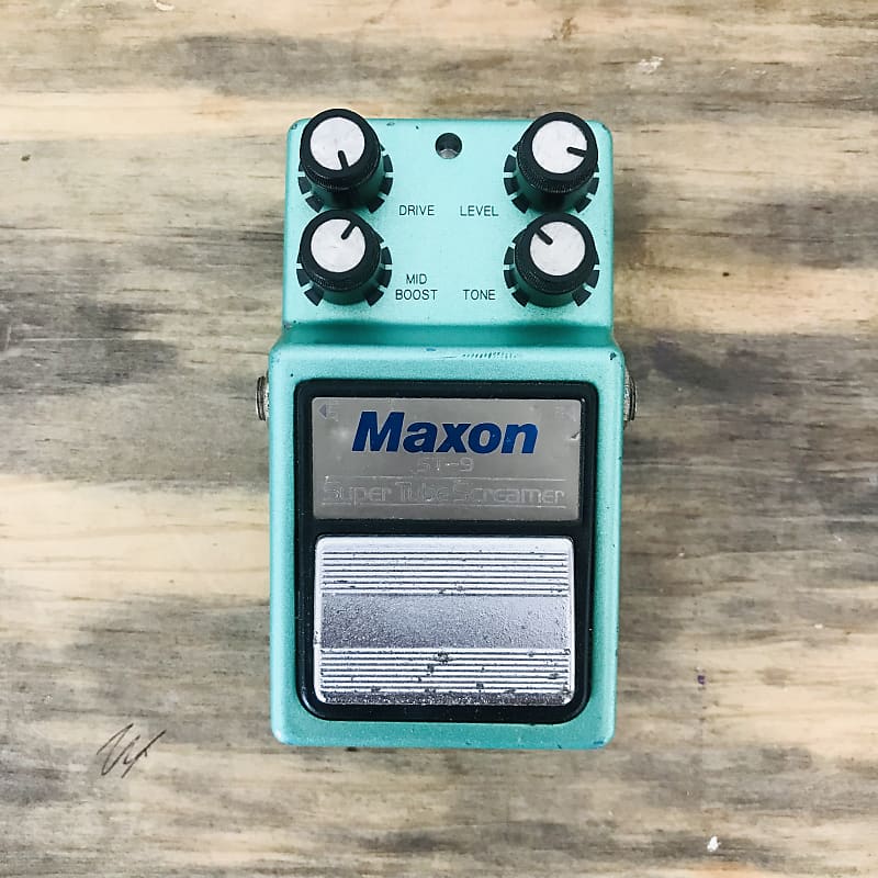 Maxon ST 9