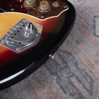 Supro Lexington 1960s - Sunburst image 20