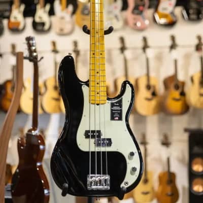 Fender American Professional II Precision Bass - Black w/Deluxe Molded Case image 2