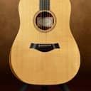 Taylor Academy 10 Acoustic Dreadnought  2017 Natural Finish Sitka Spruce/Layered Sapele