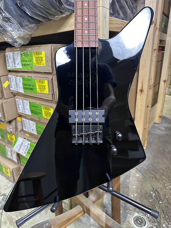 Dean Z Metalman 4-String Bass Black | Reverb