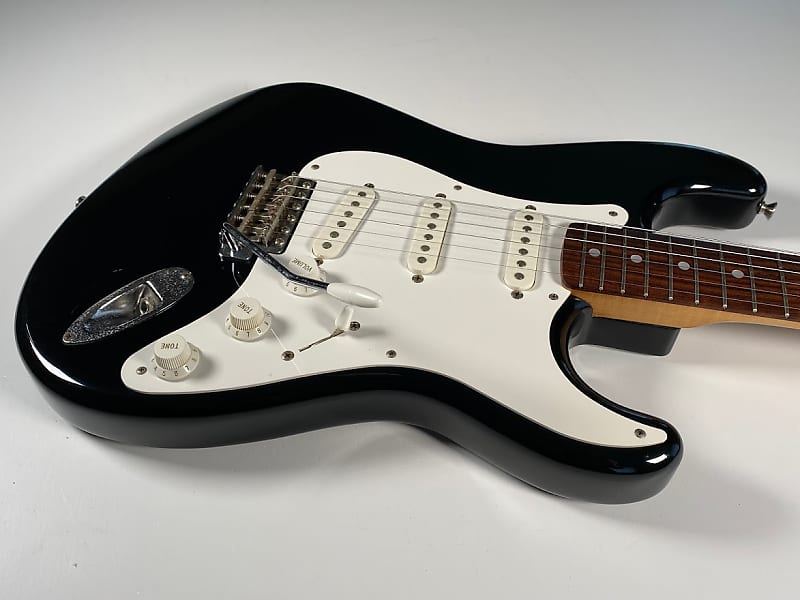 Fernandes The Revival RST-503 Stratocaster Type '80s Vintage