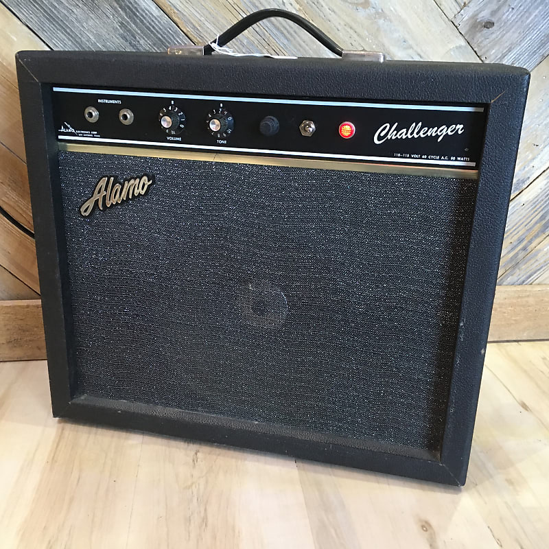 Alamo Model 2562 Challenger Amp Late 1960’s/ Early 1970’s Black/Silver image 1