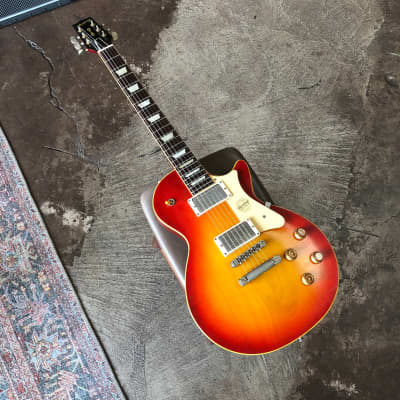 Heritage Custom Shop Core Collection H-150 Plain Top Electric Guitar with Case (Artisan Aged),  Dark Cherry Sunburst image 3