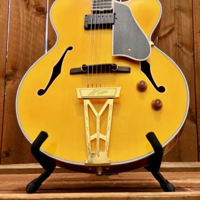 Triggs 16" Archtop Carved Spruce & Mahogany 2015 image 8