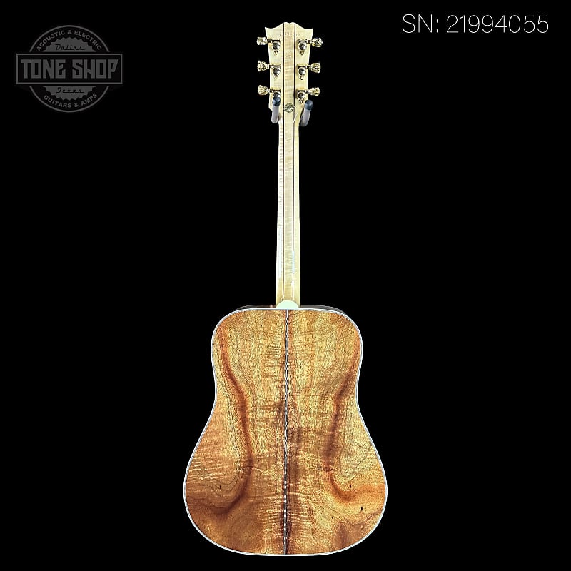 【Gibson　CustomShop　DovesIn　 Flight 2009】 Doves in Flight, Antique Natural | Gibson