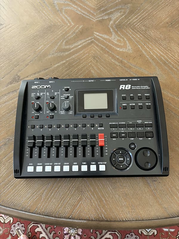 Zoom R8 Recorder: Interface: Controller: Sampler 2010s - | Reverb