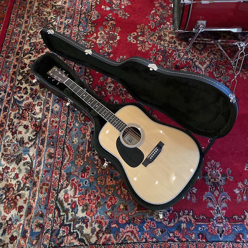 Martin D 35 Left Handed 2015 with Case Reverb