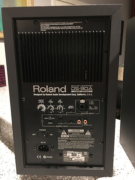 Roland DS-90A 24-Bit Bi-Amp Speakers Digital Powered Studio