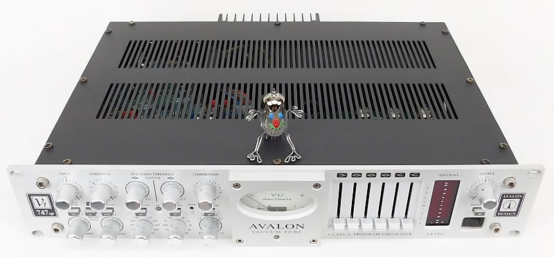 Avalon Design VT-747 SP Tube Compressor EQ + Fast Neuwertig + 2Jahre  Garantie | Reverb