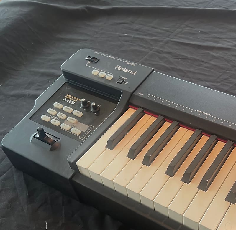 Roland A-88 MIDI Keyboard Controller | Reverb