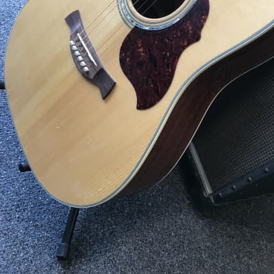 Crafter DE8/N Acoustic Electric Guitar made in Korea 2004 ( LR BAGGS) very good condition with new thick road runner case image 10