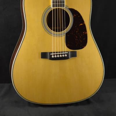 Martin Standard Series HD-35