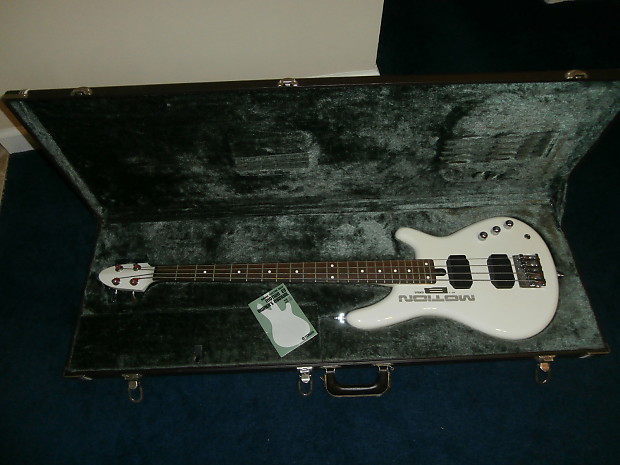 Vintage 1980's Yamaha MB-III Motion B Bass Guitar w