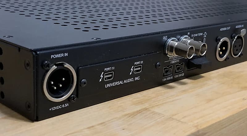Universal Audio Universal Audio Apollo 16 QUAD + Thunderbolt