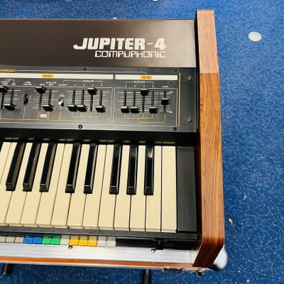 Roland Jupiter 4 Midified + brand new case image 4