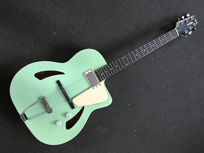 Triggs Archtop Oddysey Prototype Carve top 2008 Surf Green-Gold Hardware- Hardshell Case image 1
