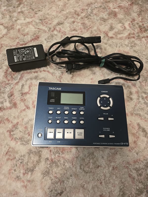TASCAM CD-VT2 Portable CD Player and Vocal Phrase Trainer 2010s - Black  			