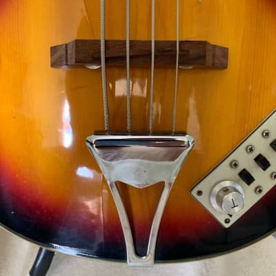 Vintage Early 70's Made In Japan Univox Matsumoku Violin Bass w/Original Case VG image 5