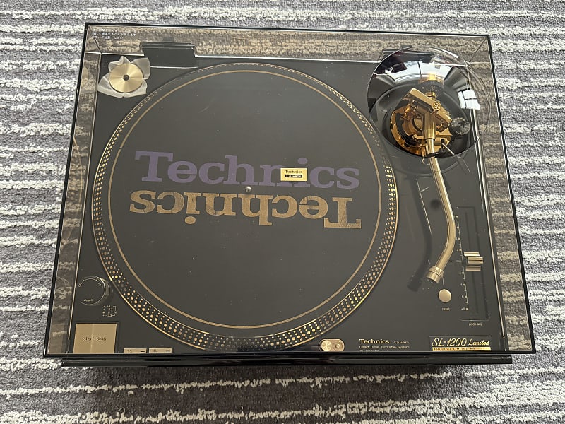 Technics SL-1200LTD Gold Limited Edition Direct Drive Turntable No 2927 in original box image 1