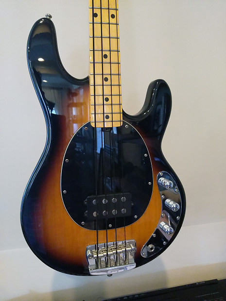Sterling ray deals 34 ca