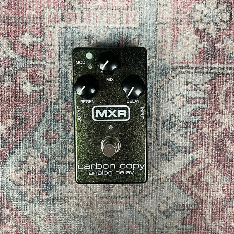MXR Carbon Copy Analog
