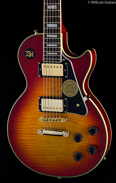 Epiphone Les Paul custom HS チェリーサンバースト Epiphone The Iconic Les Paul in Formal Attire – Gibson