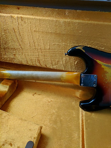 Fender Custom Shop Stratocaster Heavy Relic  3 Tone Sunburst