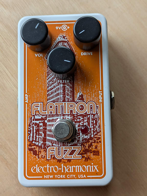 Electro-Harmonix Flatiron Fuzz