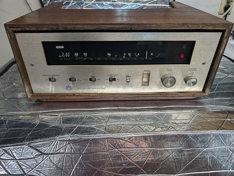 Harman Kardon F 500 Tube Tuner 60s -70s - Dark walnut wood, metal  			