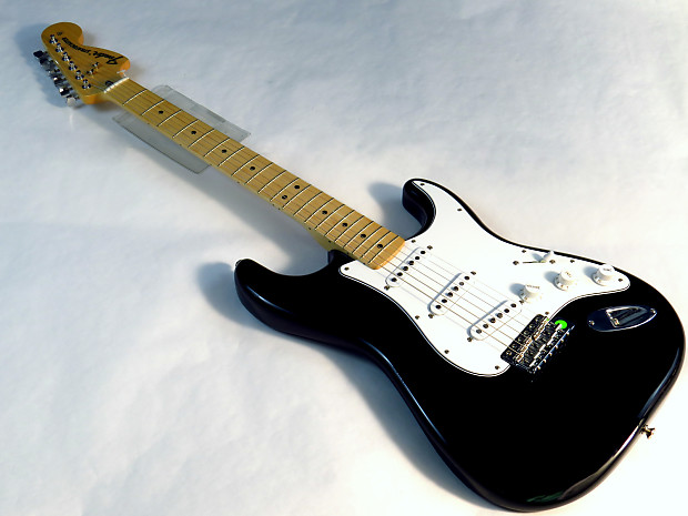 Black 70s outlet stratocaster