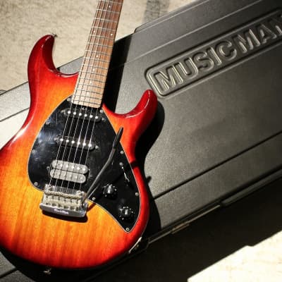 MUSIC MAN Silhouette Special HSS 2012 Limited Edition[USED][IKE011
