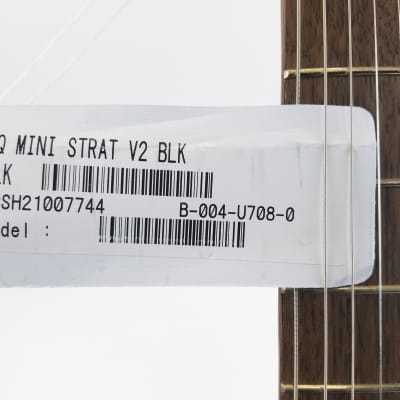 Squier Mini Stratocaster with Indian Laurel Fretboard 2021 Black image 7