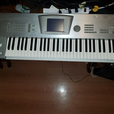 Korg Trinity Plus 61-Key 32-Voice Polyphonic Workstation 1996 - Silver