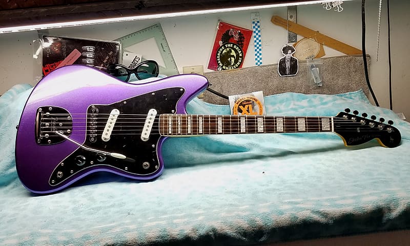 Custom Jazzstang Style: Jazzmaster-Mustang-Jaguar Hybrid
