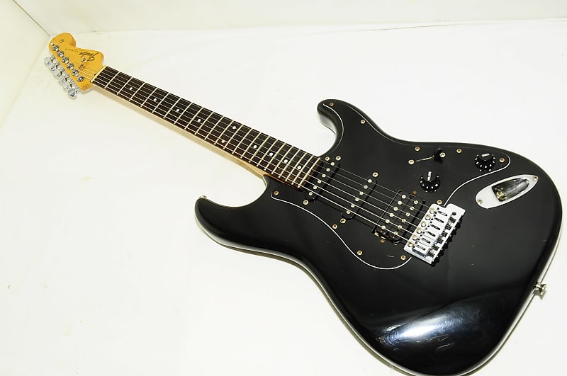 Fender Japan STM60 R Stratocaster E Serial Electric Guitar RefNo