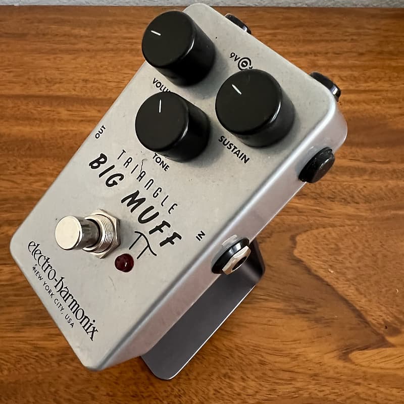 Electro-Harmonix Triangle Big Muff Pi