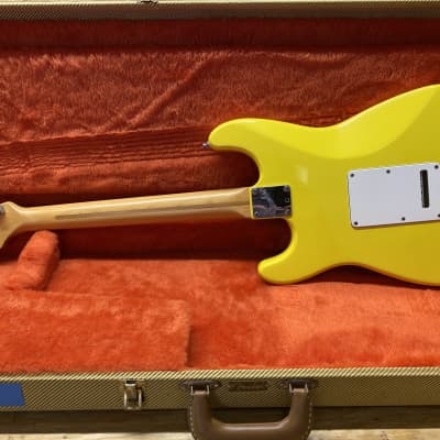1995 Fender Jeff Beck Graffiti Yellow  Prototype One Of A Kind Stratocaster image 4