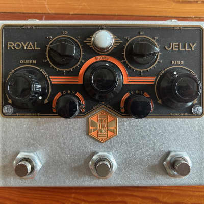 Beetronics Royal Jelly Overdrive / Fuzz | Reverb