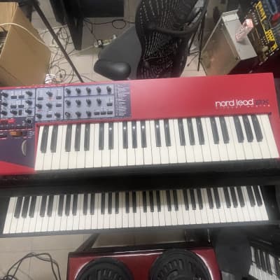 Clavia nord lead 2X Analog Modeling Synthesizer  with gig bag